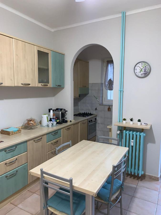BEAUTIFUL APARTMENT a due passi dal centro Orbassano Esterno foto